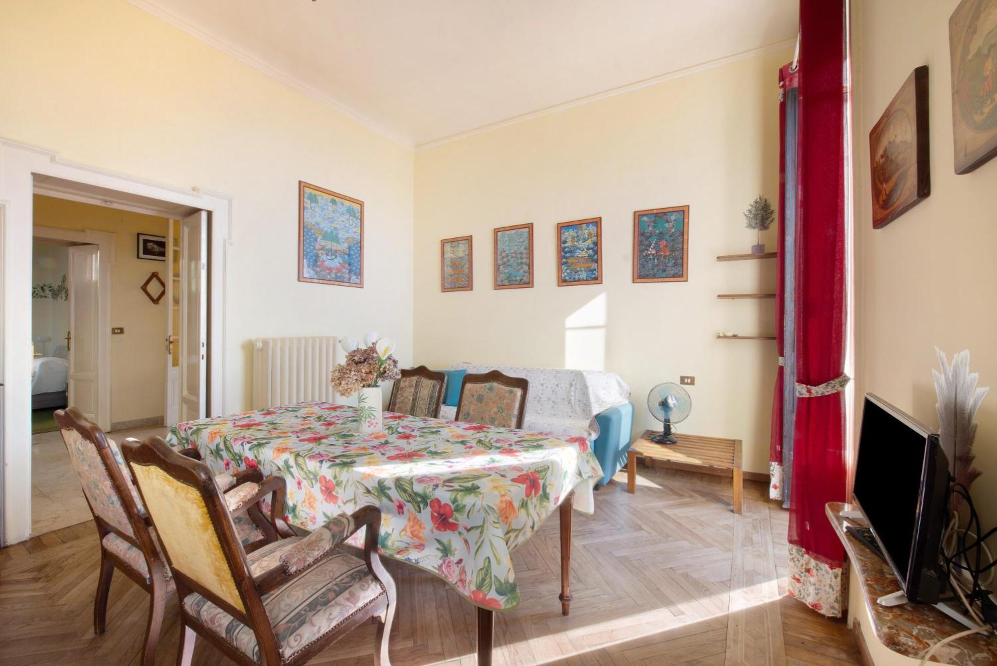 App Mughetto In Villa Marchello Brunate Exterior foto